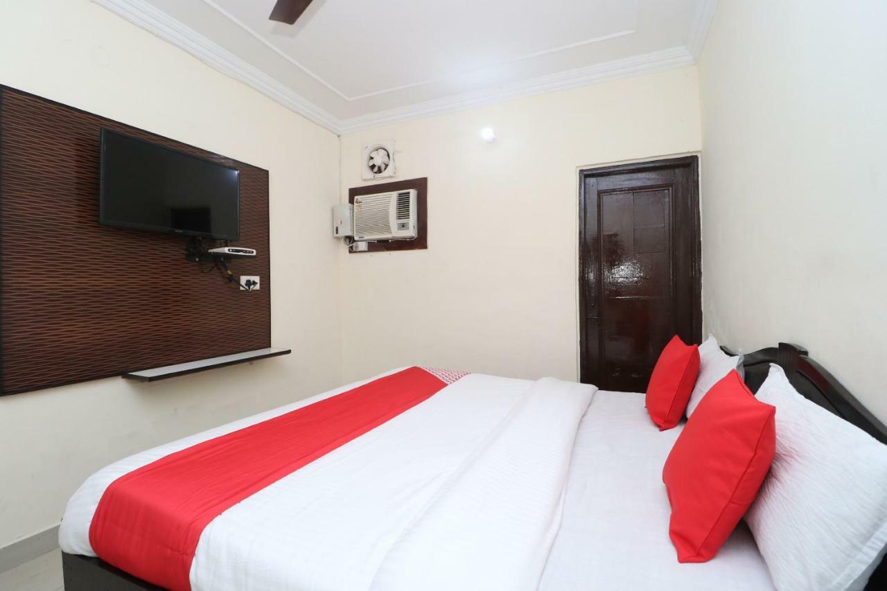 Pathānkot Oyo 37721 Hotel Kings מראה חיצוני תמונה